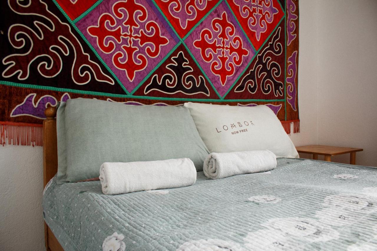 Guest House Altyn Oimok Bokonbayevo ภายนอก รูปภาพ
