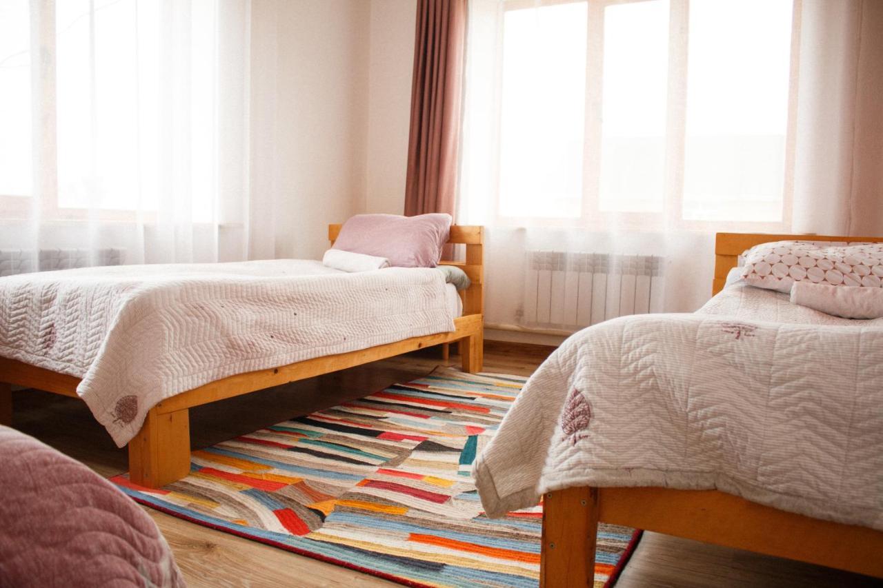 Guest House Altyn Oimok Bokonbayevo ภายนอก รูปภาพ