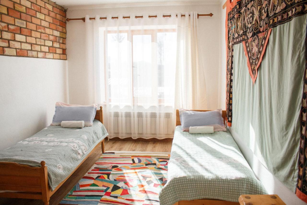 Guest House Altyn Oimok Bokonbayevo ภายนอก รูปภาพ