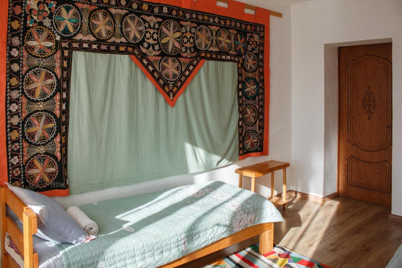 Guest House Altyn Oimok Bokonbayevo ภายนอก รูปภาพ