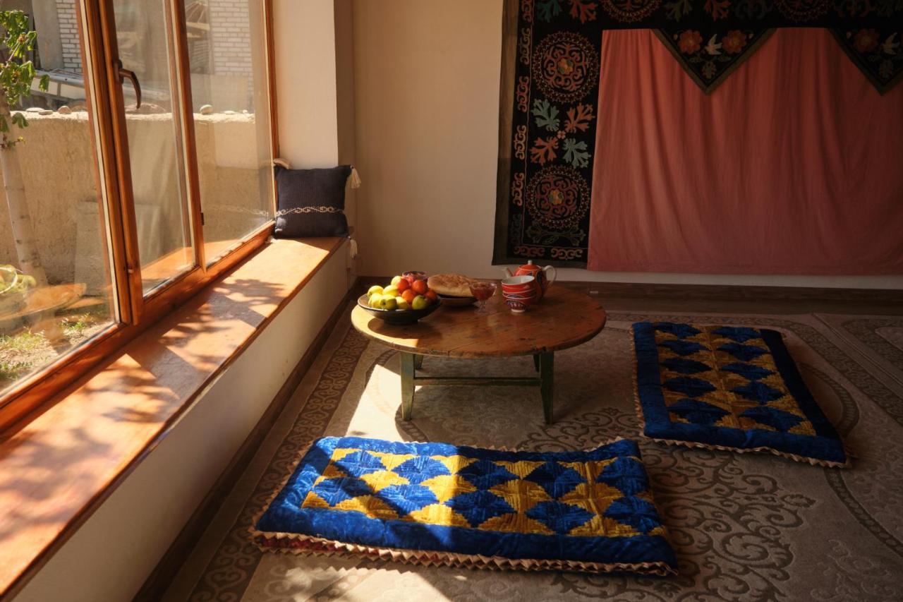 Guest House Altyn Oimok Bokonbayevo ภายนอก รูปภาพ